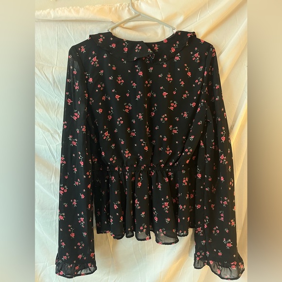 H&M Black Ruffle Top - Picture 4 of 8